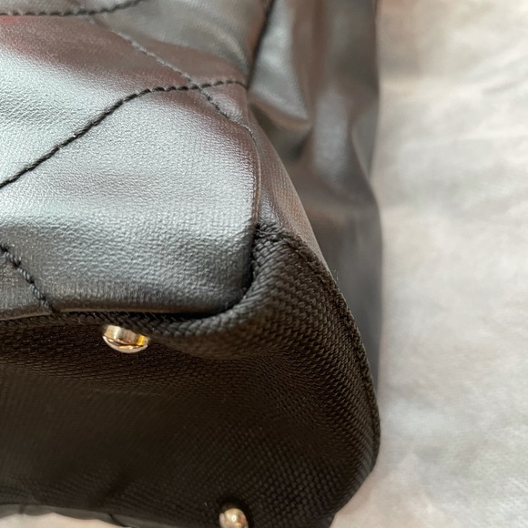 Chanel tote 👜 - Picture 13 of 16